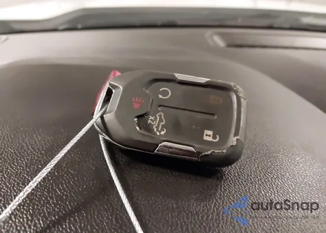 2021 Chevrolet Silverado 1500 4Wd Short Bed Ltz z USA, uszkodzony, nr VIN 1GCUYGED1MZ413769